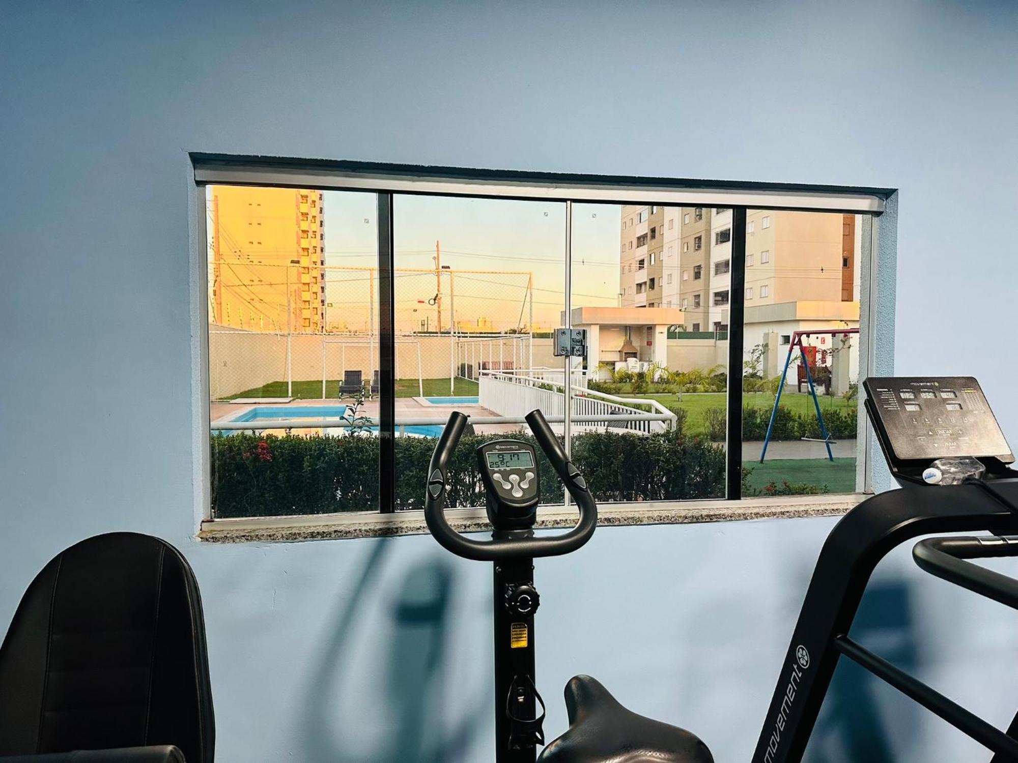 Apartamento Com Garagem E Piscina - Cuiabá