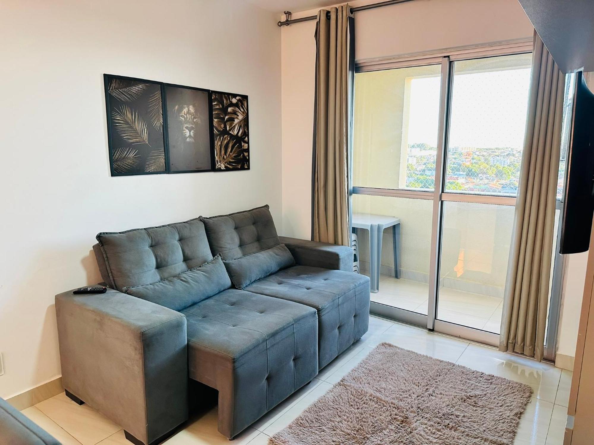 Apartamento Com Garagem E Piscina -