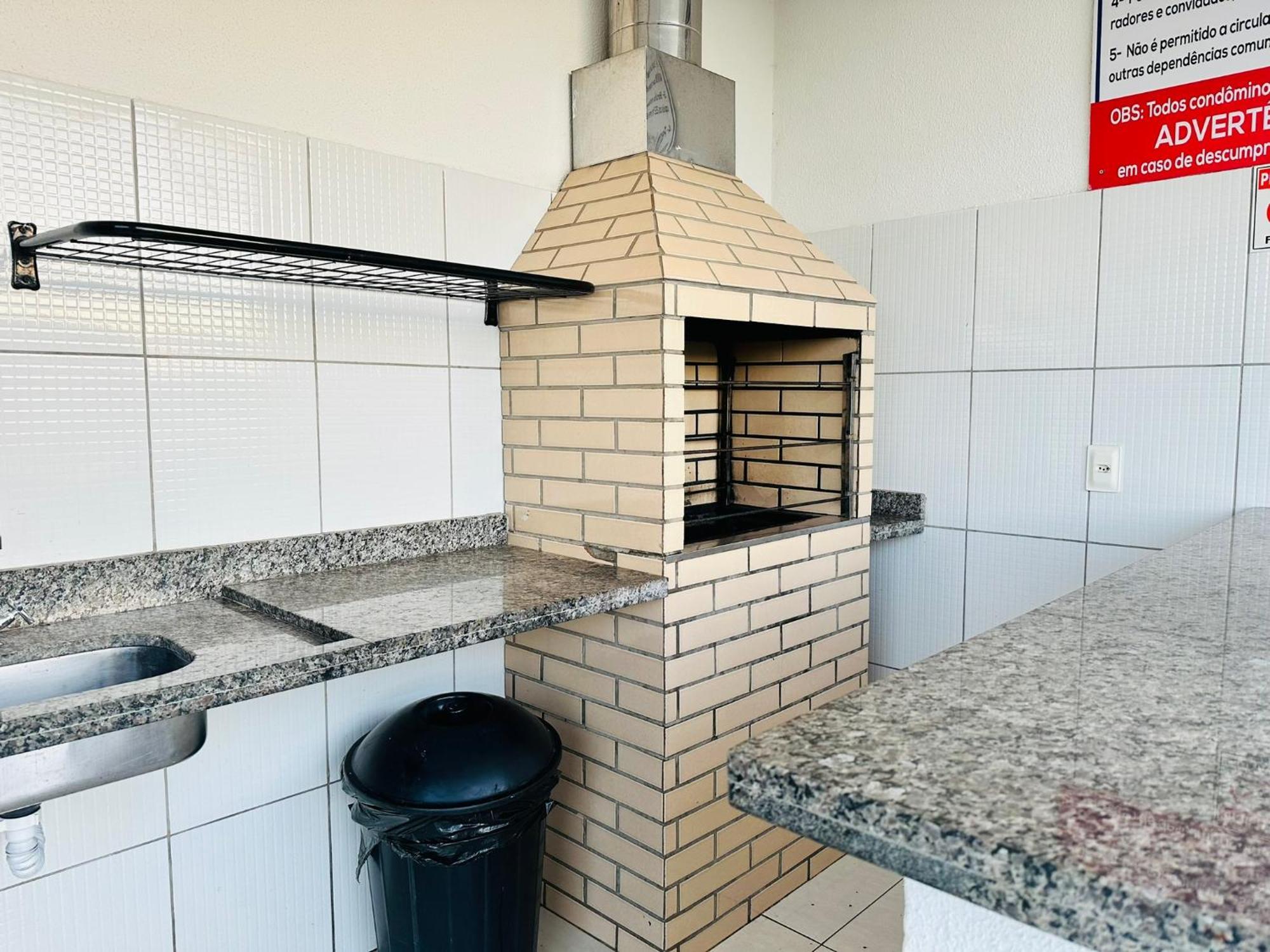 Com Garagem E Piscina - Cuiabá